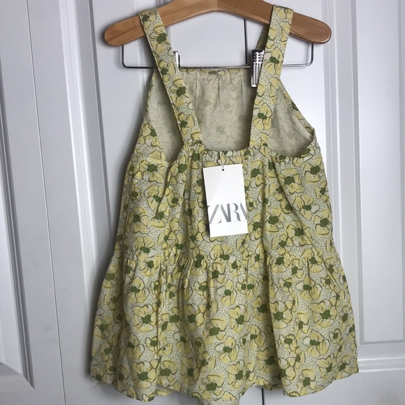 🐹Zara Ruched Floral Dress 🐹 - Picture 6 of 10